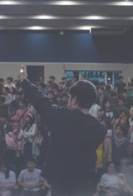 Frame 4